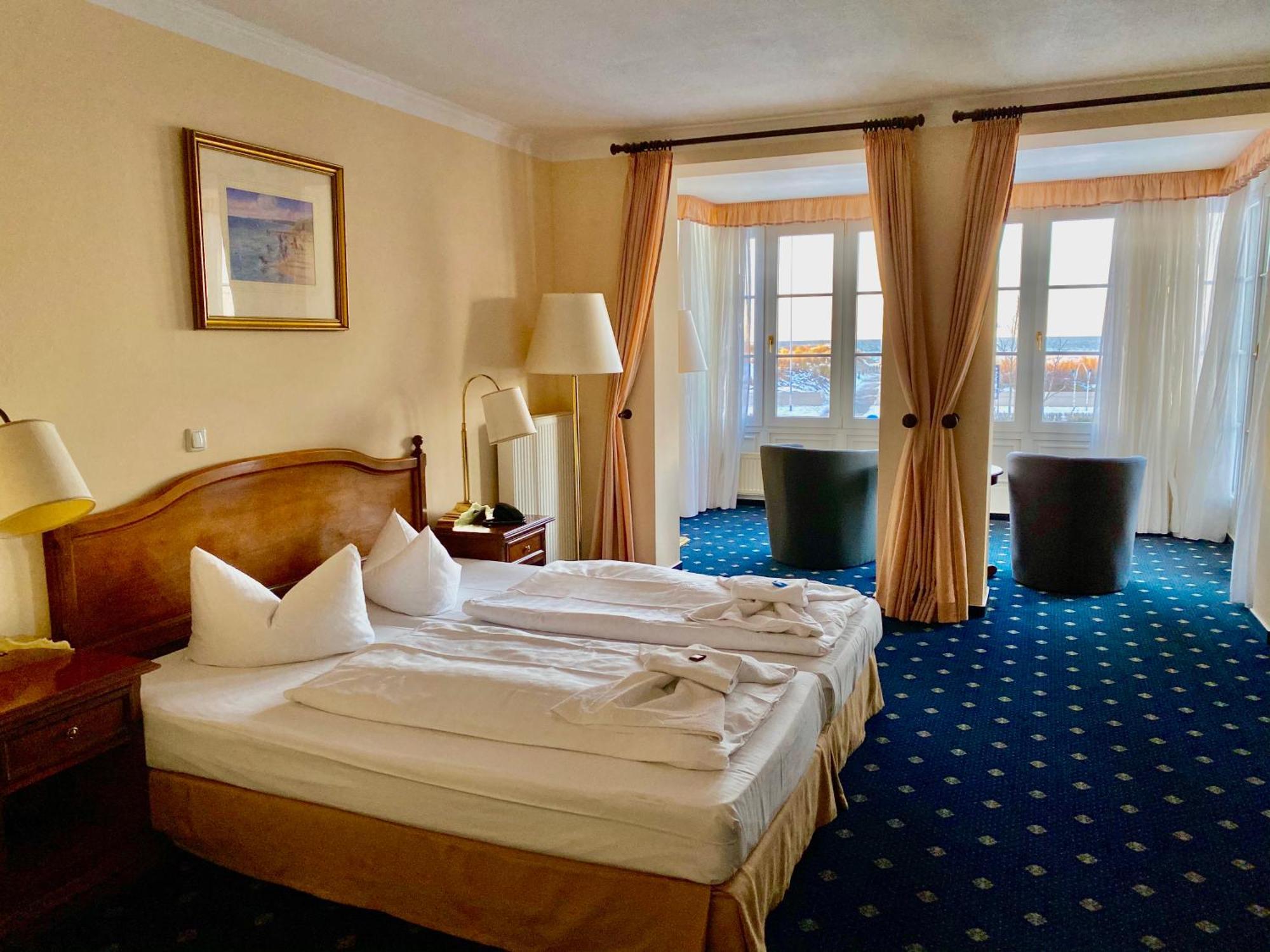 Hotel Bellevue Warnemuende Rostock Exterior photo